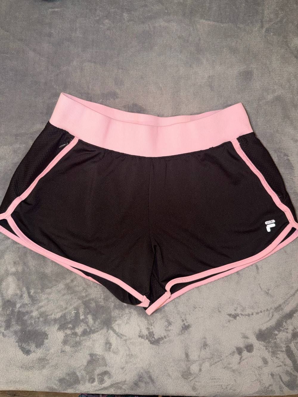 🖤🩷 Fila Athletic Shorts